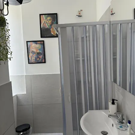 Oivita By Lugani Collection 4* ナポリ